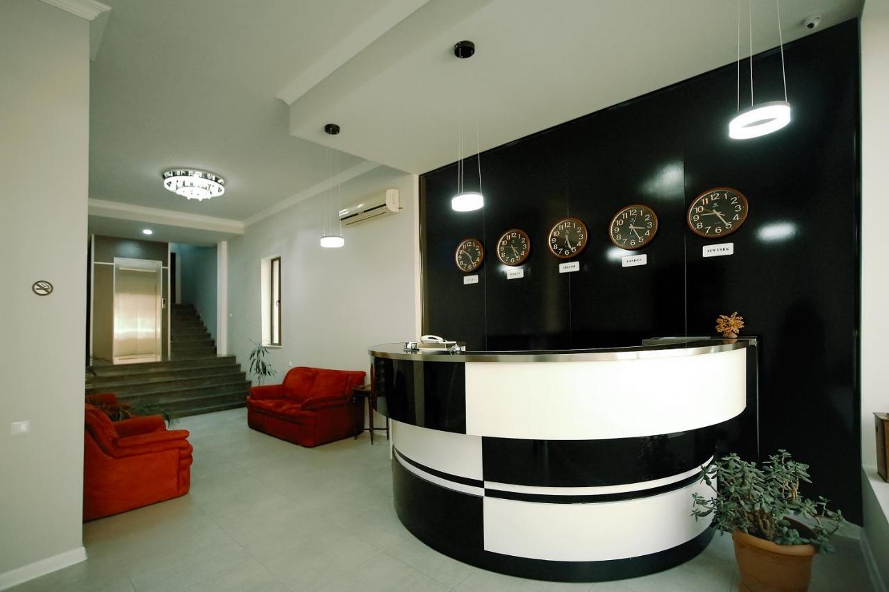 Hotel Rero Kutaisi Luaran gambar