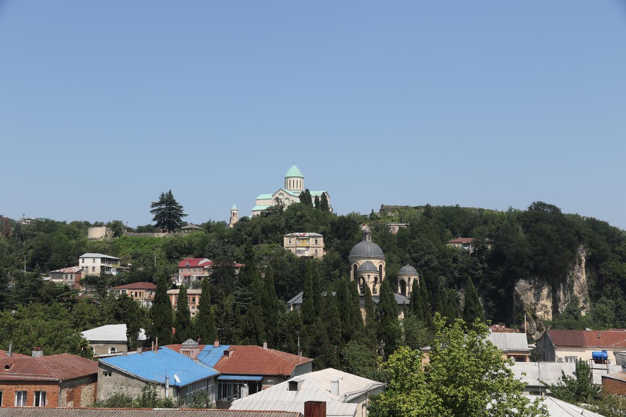 Hotel Rero Kutaisi Luaran gambar