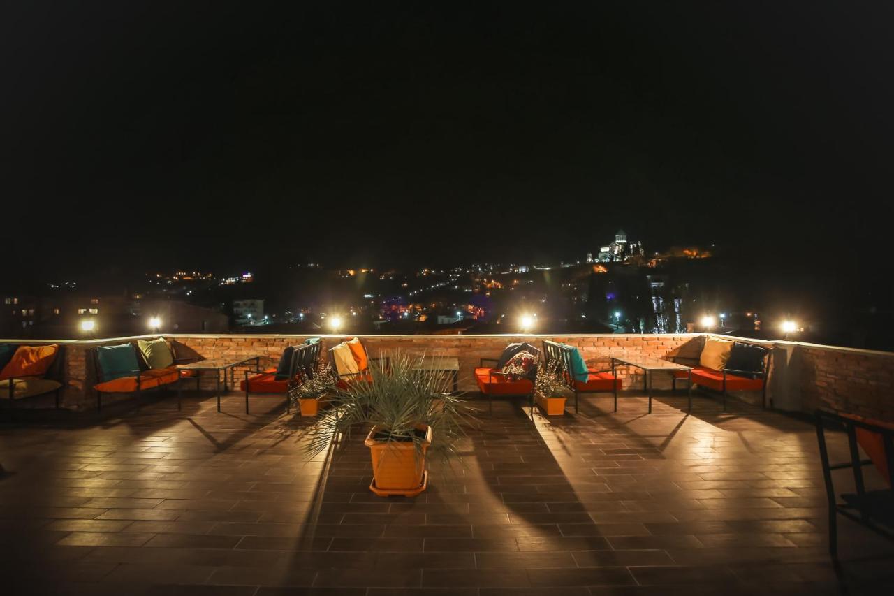Hotel Rero Kutaisi Luaran gambar